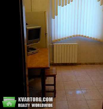 Rent out 2-room apartment. Киев, Радунская — photo 2