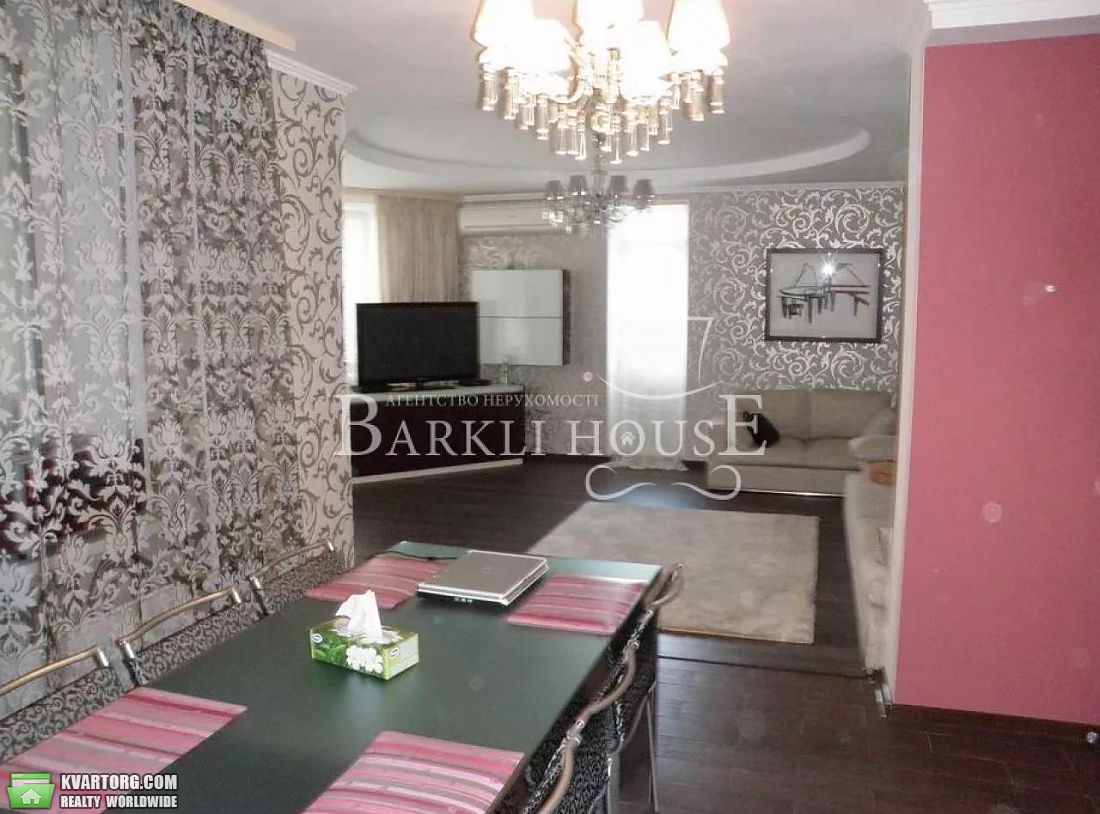 Rent out 4-room apartment. Киев,  Амосова — photo 4