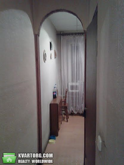 Sell 2-room apartment. Киев,  Вышгородская — photo 3