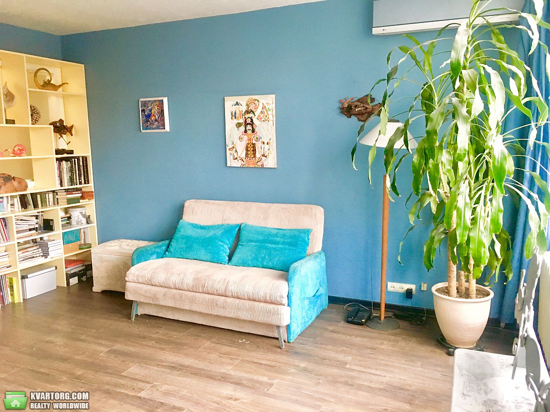 Sell 3-room apartment. Киев,  Дмитриевская — photo 10