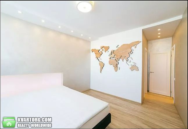 Rent out 3-room apartment. Киев,  Андрющенко — photo 4