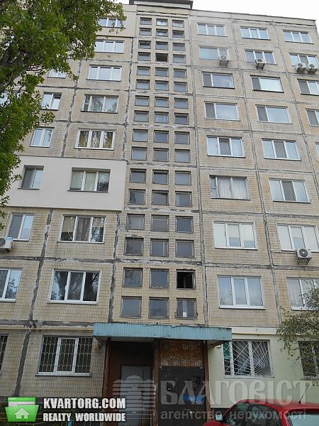 Sell 4-room apartment. Киев, Приречная — photo 1