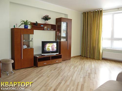 Rent out 2-room apartment. Киев,  Окипной — photo 5