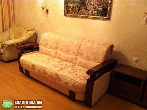 Rent out 1-room apartment. Киев,  Русановская наб — photo 2