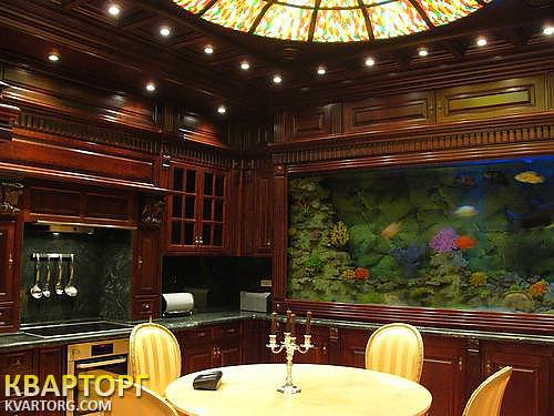 Sell 3-room apartment. Киев,  Владимирская — photo 1