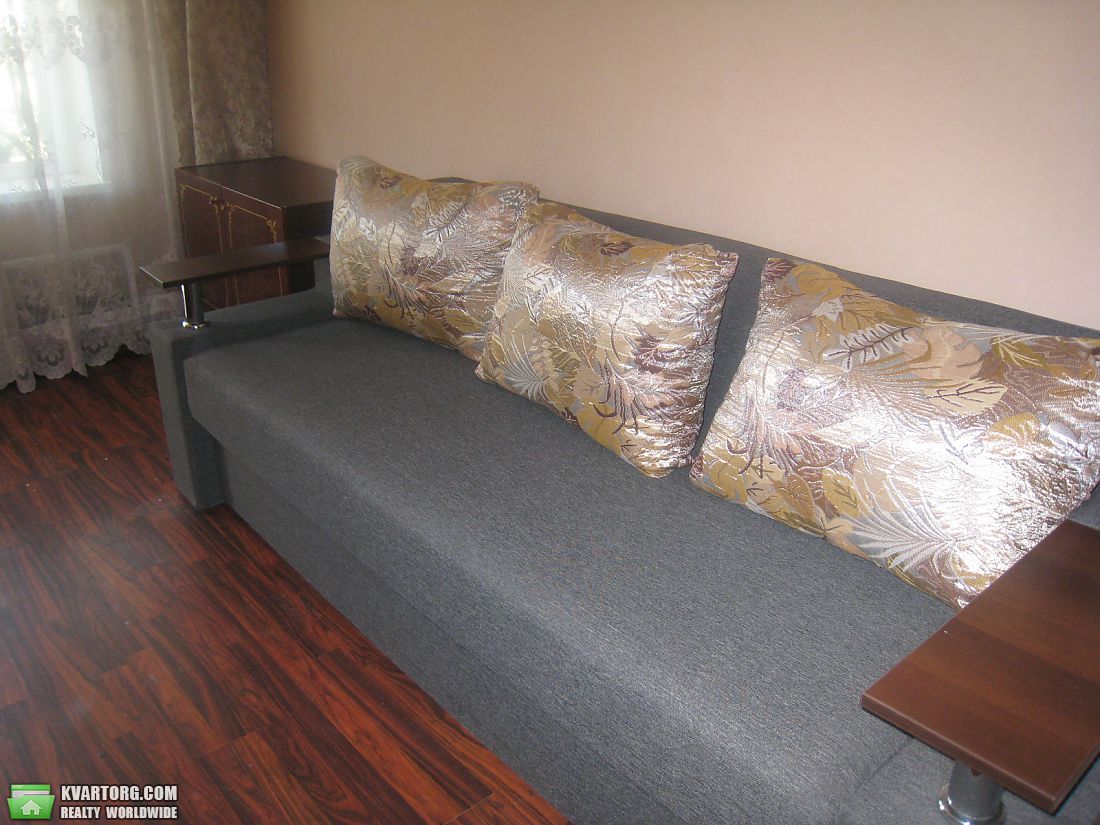 Rent out 2-room apartment. Киев, Братиславская — photo 10