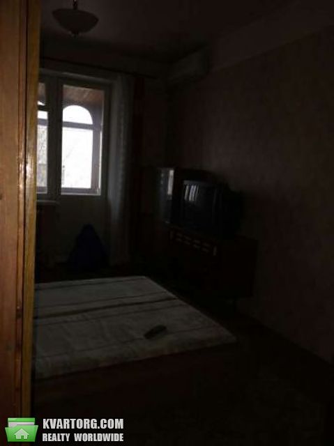 Sell 3-room apartment. Киев,  Воссоединения пр — photo 4