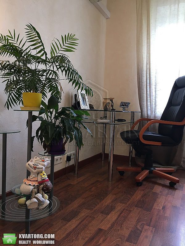 Sell 3-room apartment. Киев,  Урловская — photo 2