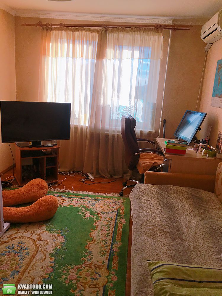 Sell 2-room apartment. Киев,  Островского — photo 1