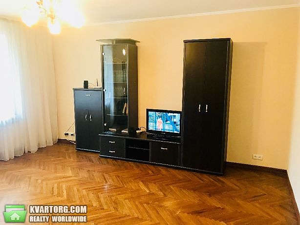 Rent out 2-room apartment. Киев,  Леси Украинки бул — photo 4