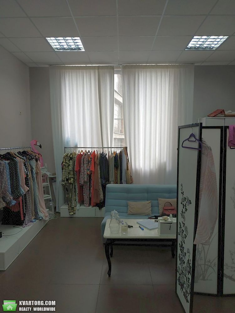 Rent out office. Киев,  Артема — photo 1