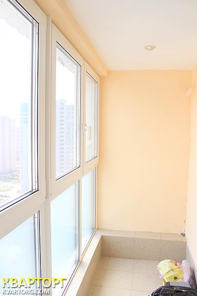 Rent out office. Киев, просп. Бажана — photo 6