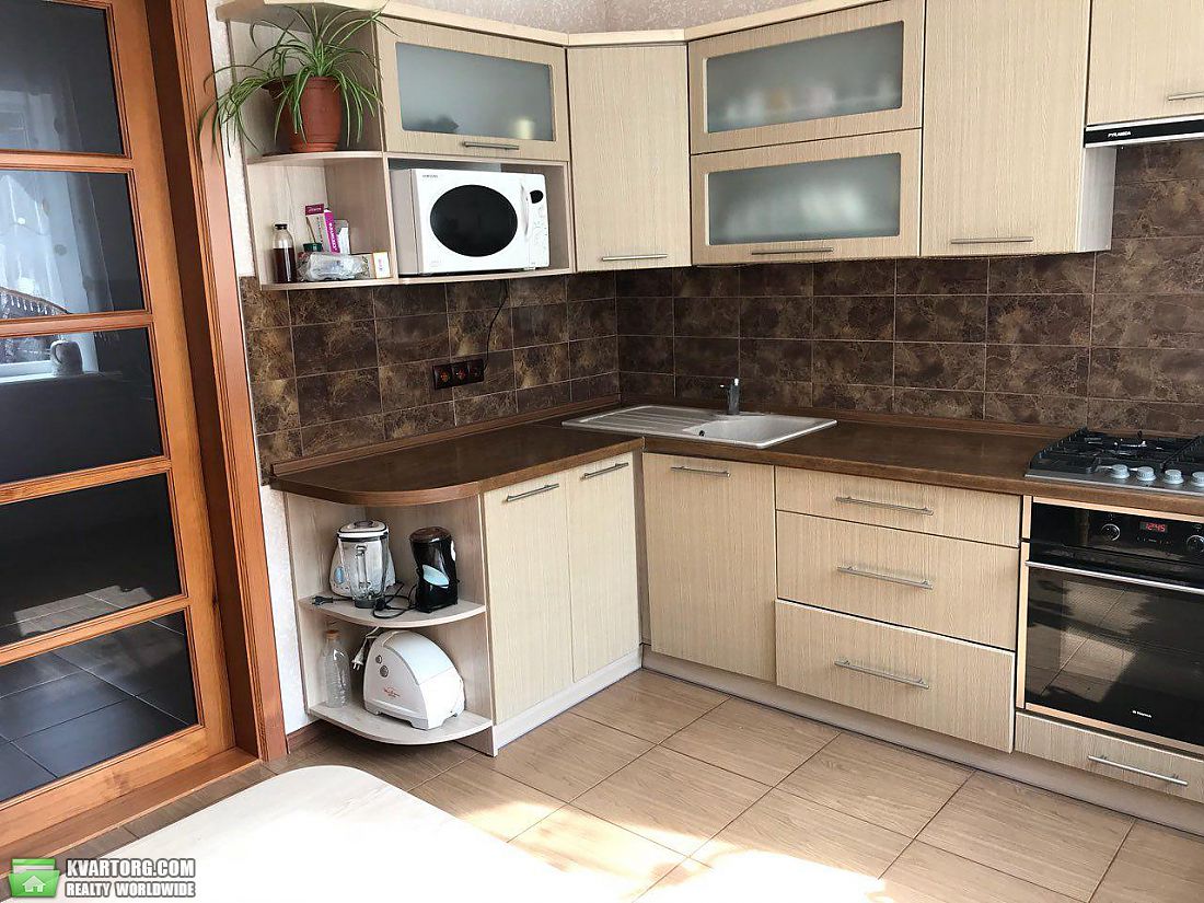 Sell house. Киевская обл.,  Светлая — photo 1