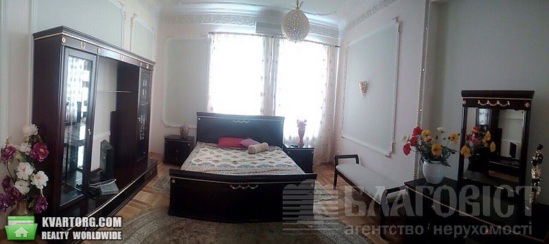 Sell 4-room apartment. Киев,  Большая Житомирская — photo 8