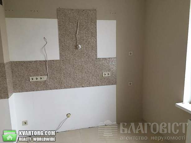 Sell 2-room apartment. Киев,  Здолбуновская — photo 3