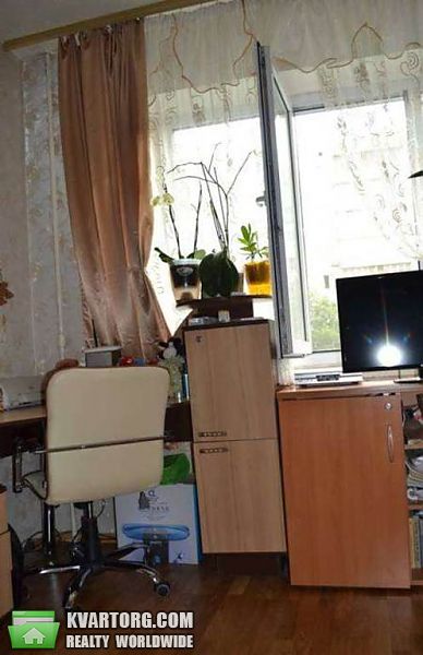 Sell 1-room apartment. Киев, Смолича — photo 1
