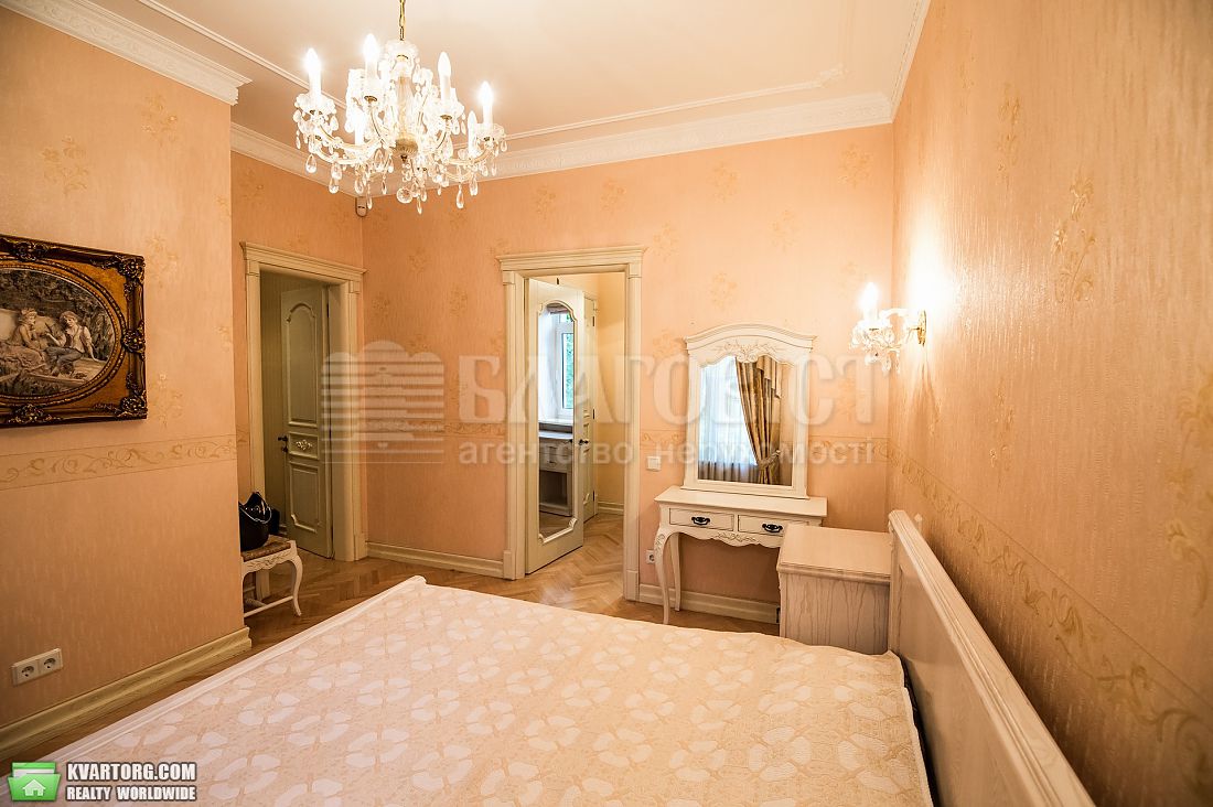 Rent out 2-room apartment. Киев, институцка — photo 3