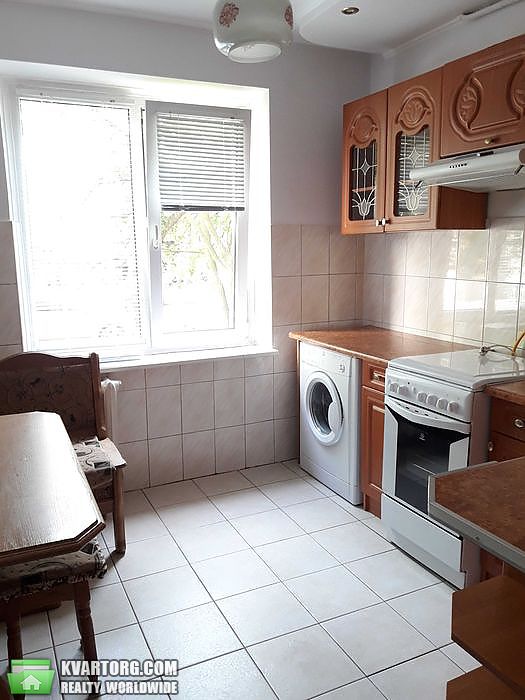 Rent out 2-room apartment. Львов, Червоної Калини — photo 7