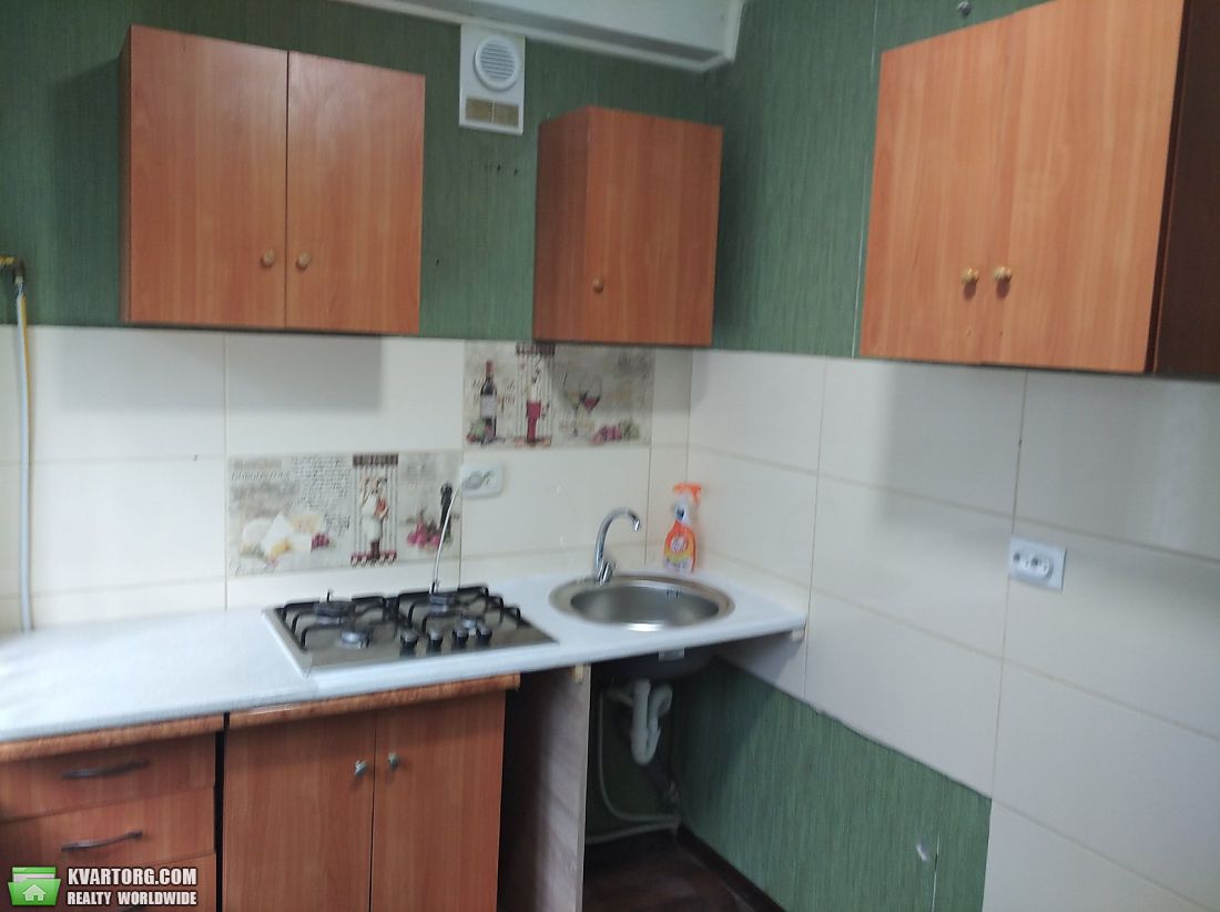 Rent out 1-room apartment. Киев, Пироговский путь — photo 2