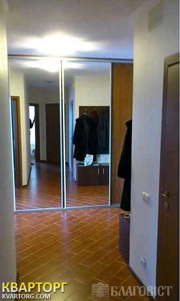 Sell 2-room apartment. Киев,  40-летия Октября просп — photo 1
