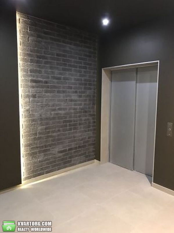 Sell 2-room apartment. Киев,  Салютная — photo 2