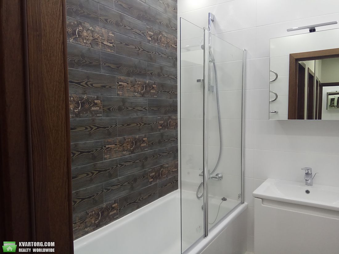 Rent out 2-room apartment. Киев, Луценко — photo 6