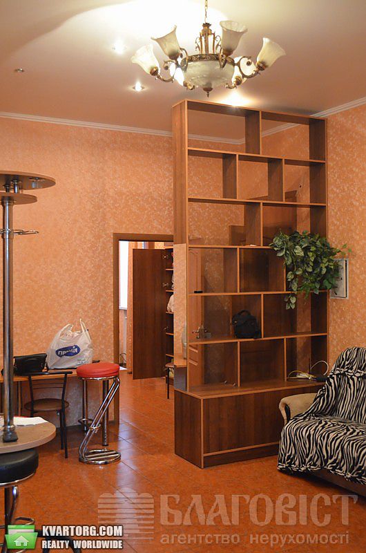 Sell 2-room apartment. Киев,  Богдана Хмельницкого — photo 4