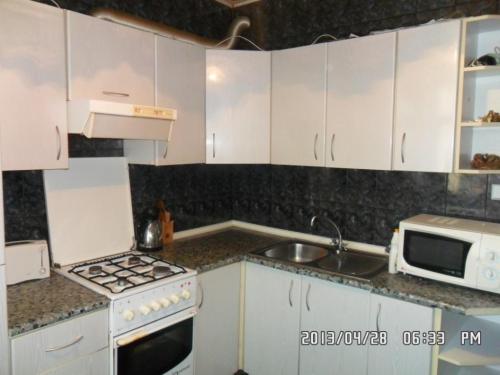 Rent out 3-room apartment. Днепропетровск, Набережная Победа — photo 2