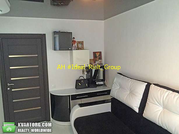 Sell 2-room apartment. Киев,  Озерная — photo 2