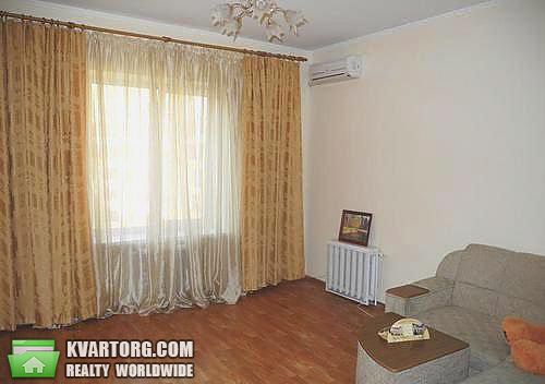 Rent out 4-room apartment. Киев,  Дмитриевская — photo 2
