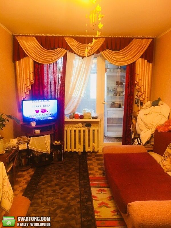 Sell 3-room apartment. Киев,  Свободы пр — photo 2