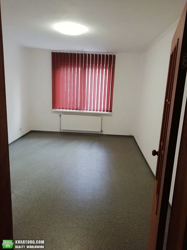 Rent out office. Киев, Урловская — photo 2
