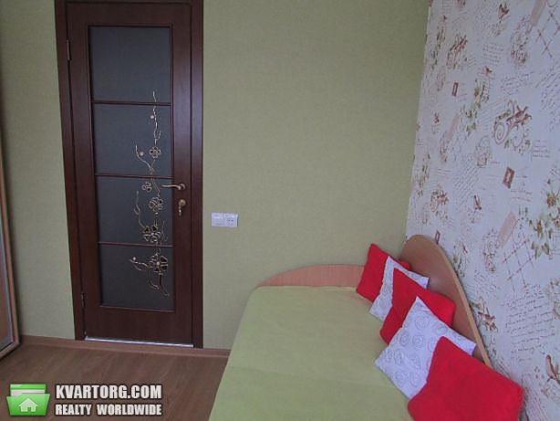 Sell 4-room apartment. Киев,  Олевская — photo 8