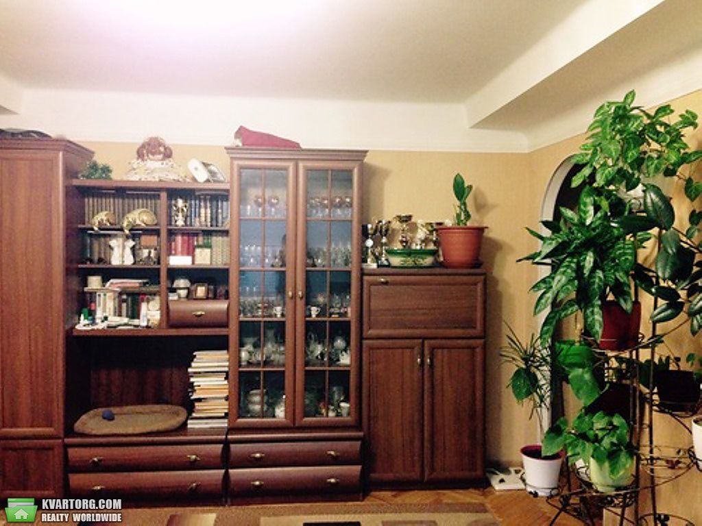 Sell 3-room apartment. Киев, бульв. Алексея Давыдова — photo 1