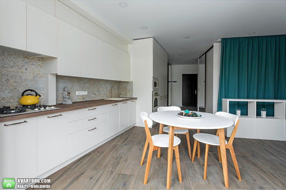 Rent out 1-room apartment. Киев, Голубицкая — photo 1
