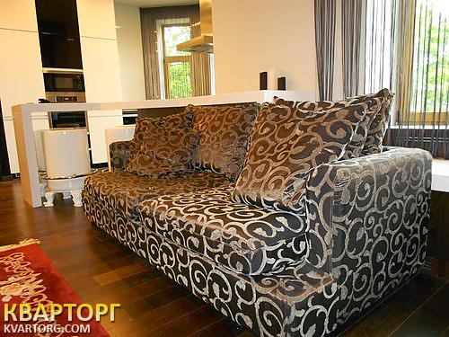 Rent out 2-room apartment. Киев,  Крутой спуск — photo 2
