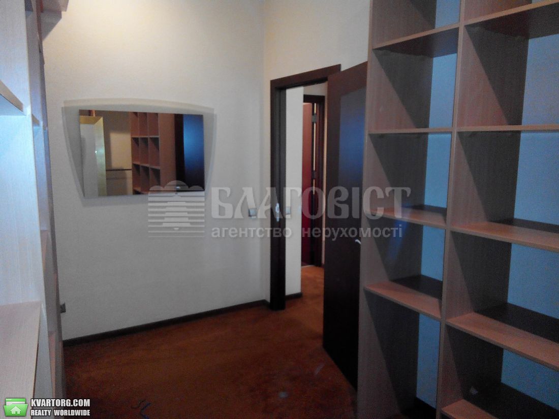 Rent out 4-room apartment. Киев,  Музейный пер — photo 5