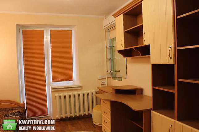 Rent out 3-room apartment. Киев,  Героев Сталинграда пр — photo 3