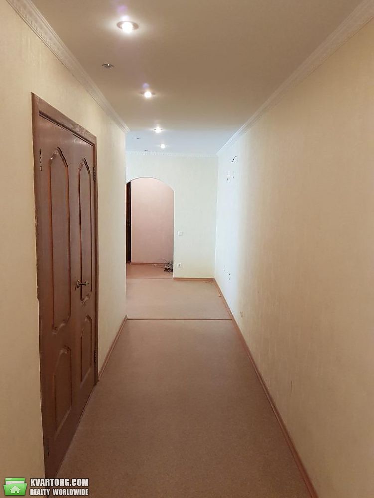 Rent out 4-room apartment. Киев,  Бальзака — photo 9