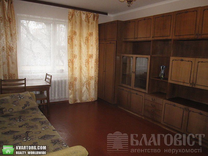 Sell 2-room apartment. Киев,  Бурмистенко — photo 2
