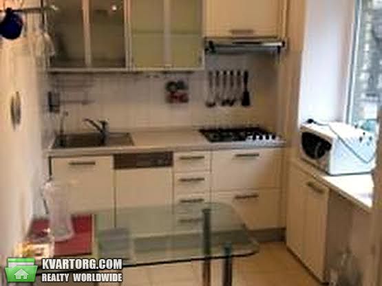 Rent out 2-room apartment. Киев,  Богомольца — photo 2