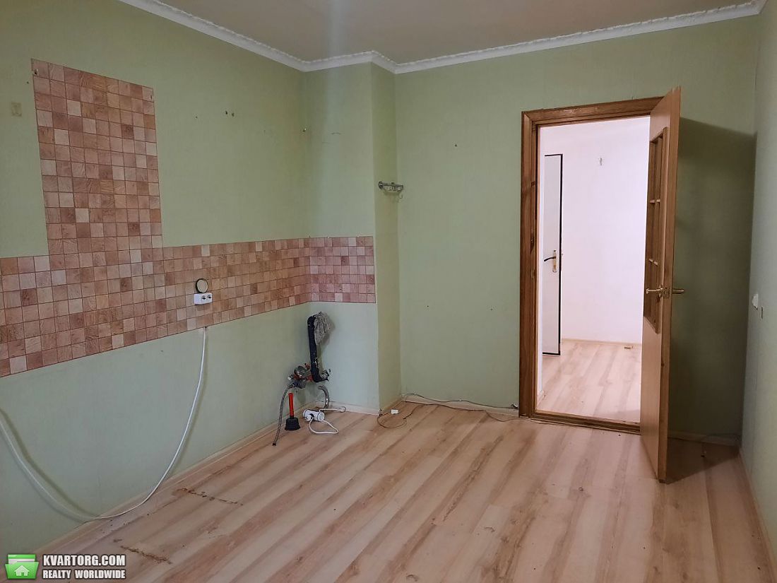 Rent out 2-room apartment. Киев,  Вишняковская — photo 7