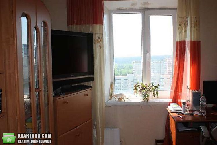 Sell 3-room apartment. Киев,  Уборевича — photo 4