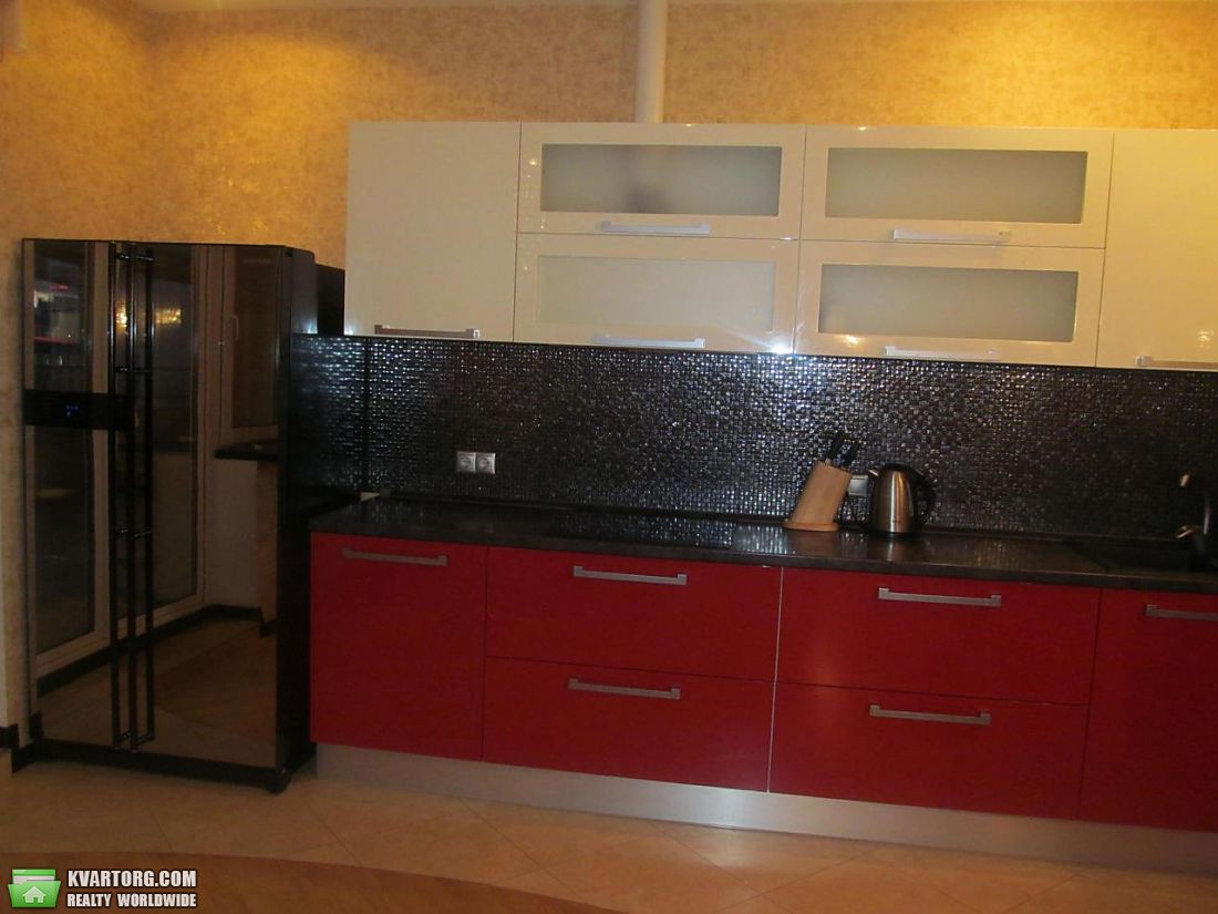 Rent out 2-room apartment. Киев,  Антоновича — photo 4