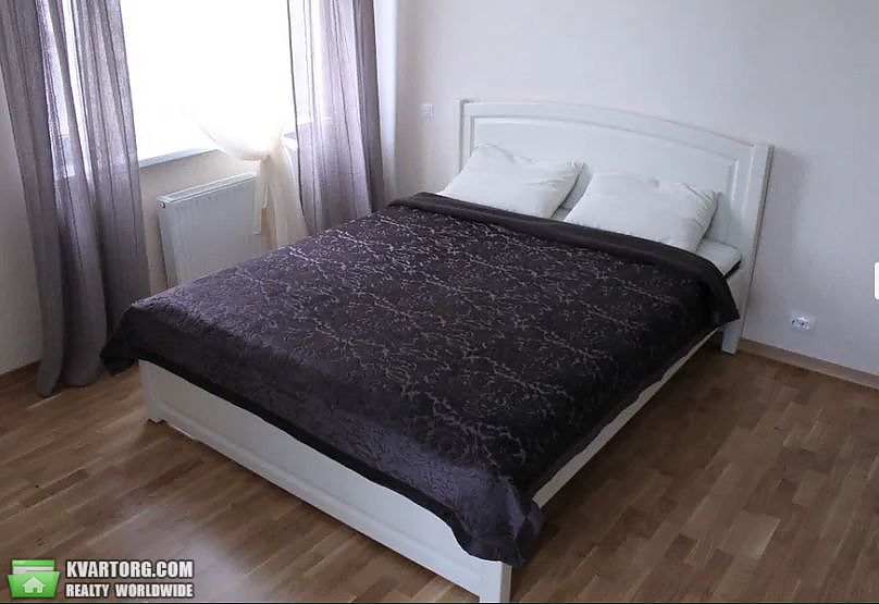 Rent out 2-room apartment. Киев,  Глушкова пр — photo 7