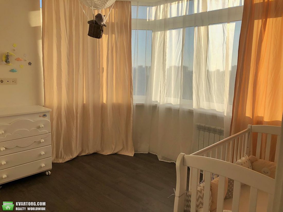 Rent out 2-room apartment. Киев,  Краснопольская — photo 6