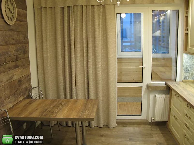 Rent out 2-room apartment. Киев,  Гмыри — photo 5