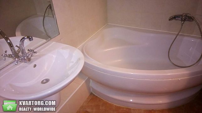 Rent out 1-room apartment. Киев,  Харьковская — photo 4