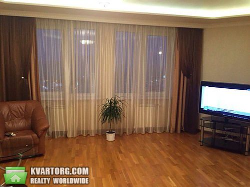 Rent out 3-room apartment. Киев,  Луначарского — photo 2