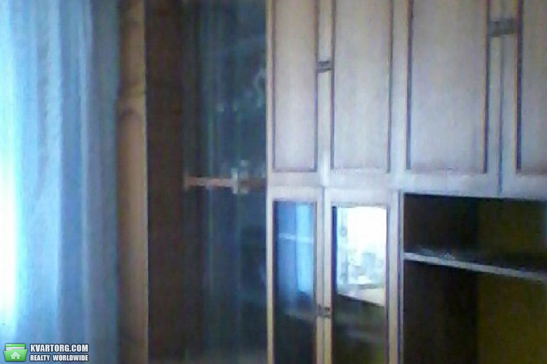 Rent out 2-room apartment. Киев,  Симиренко — photo 2
